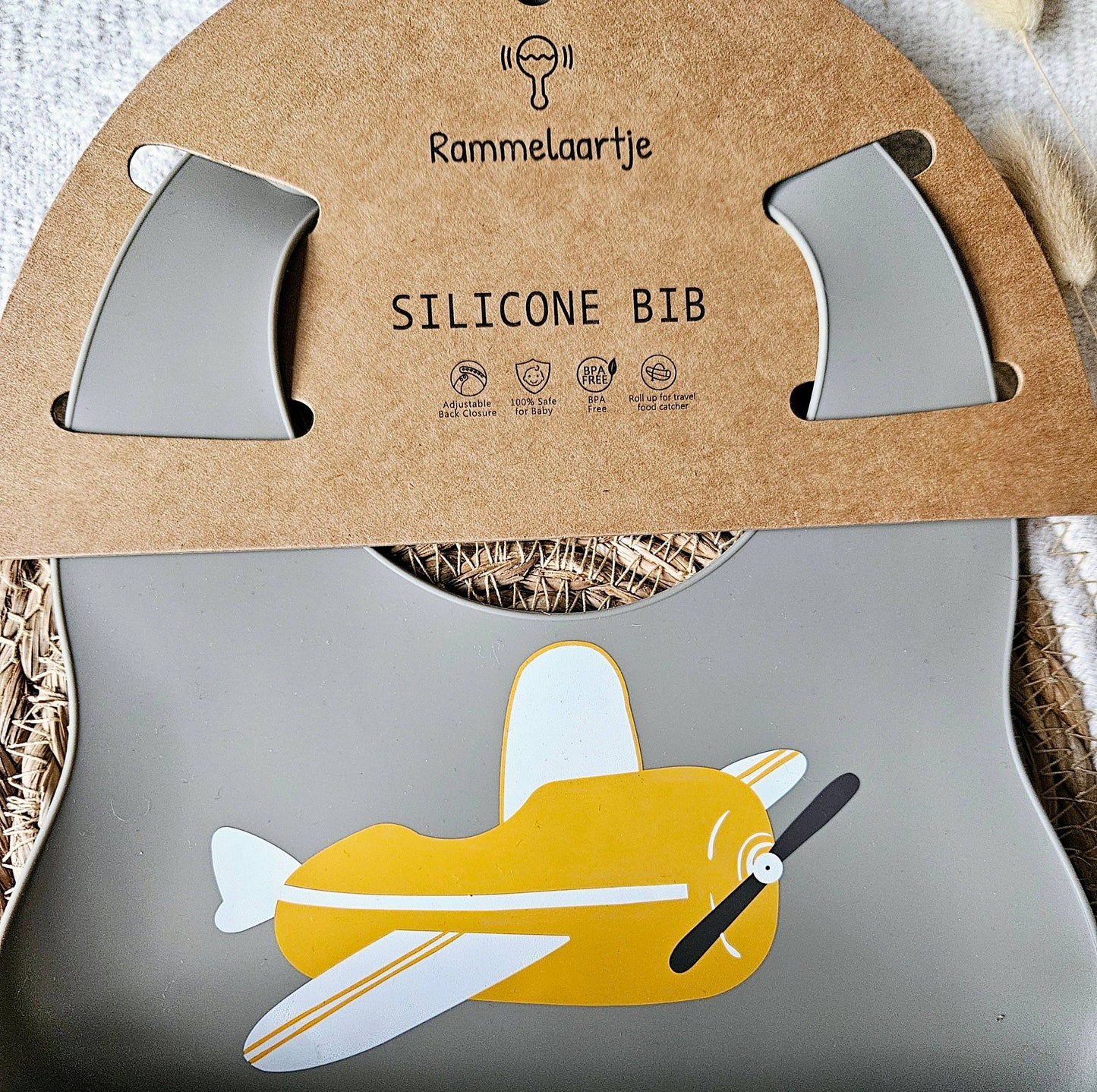 Bavaglino in silicone con vaschetta di raccolta Sage - Airplane - Giallo ocra