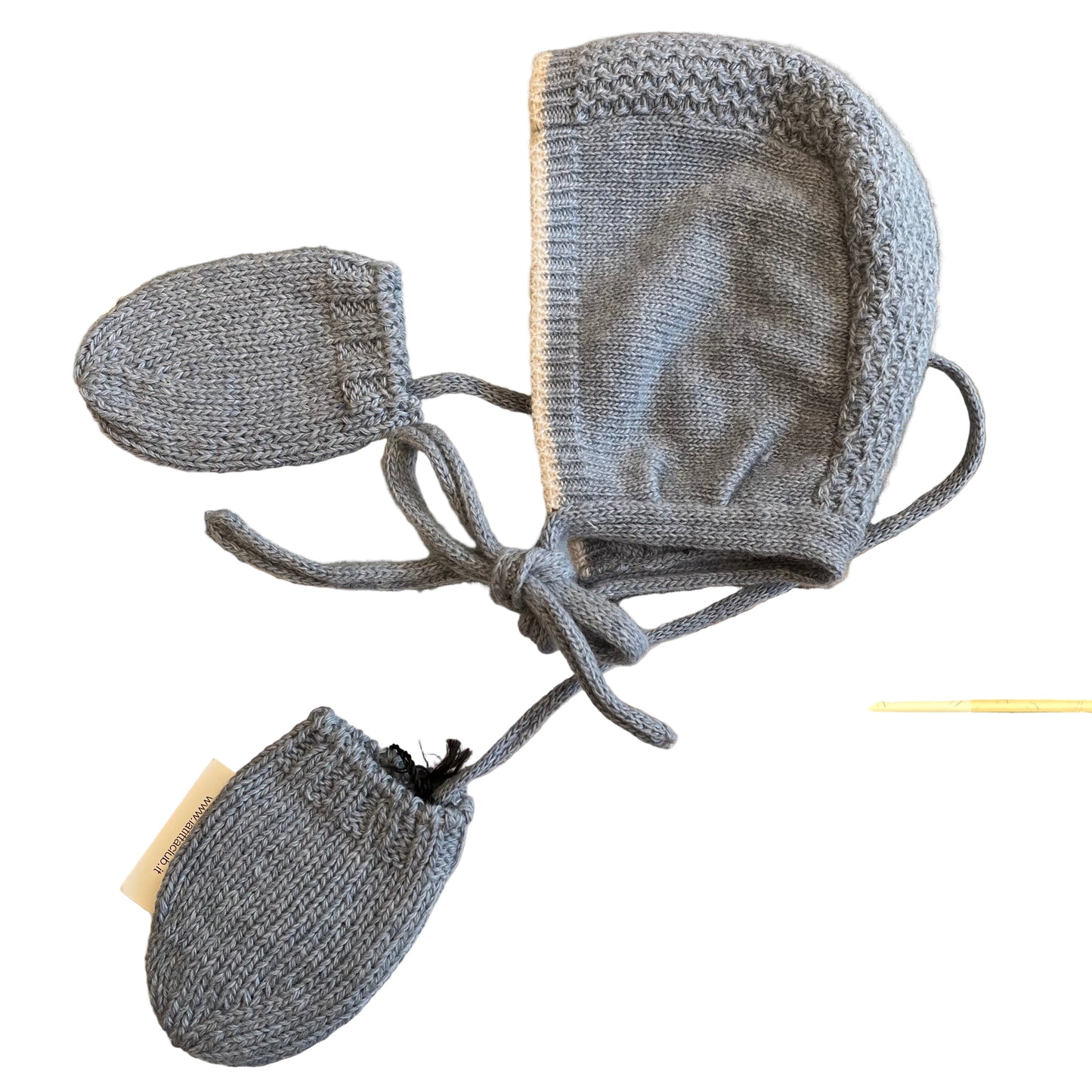 Set cuffia e muffole cashmere La Titta