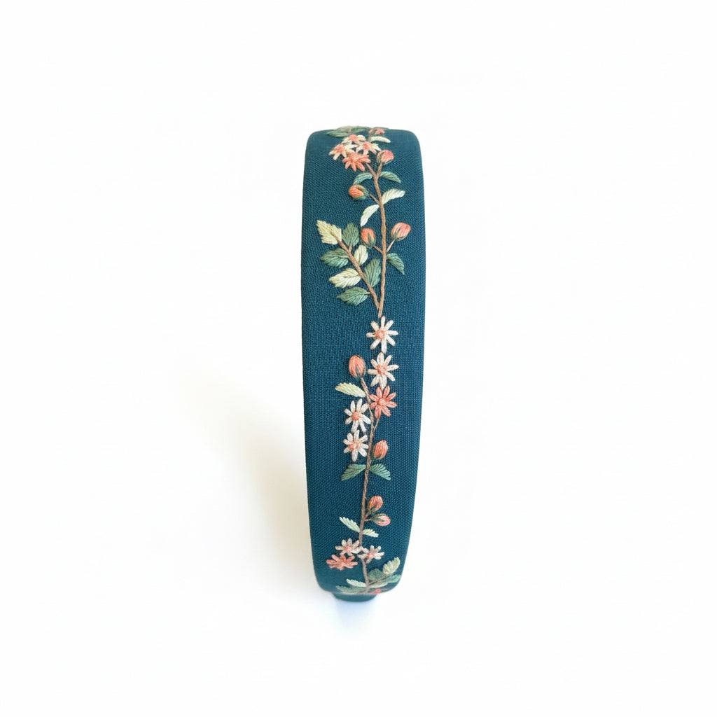Cerchietto Floreale Ricamata a Mano – 100% Lino