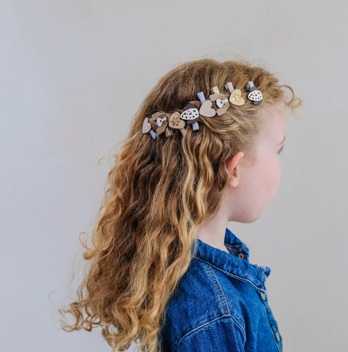 🎀 AI26/27 Puppy love salon hair clips M.L
