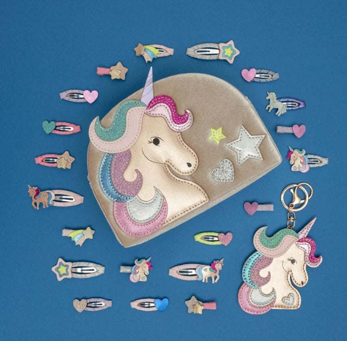 🎀 AI26/27 Velvet unicorn bag M.L