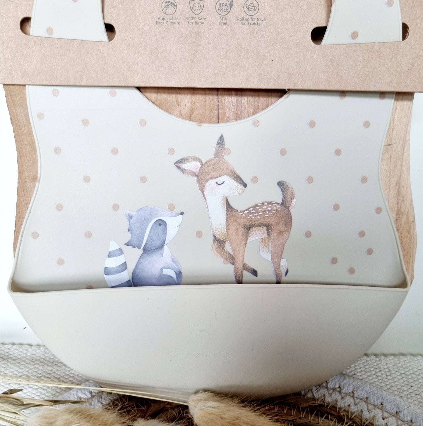 Bavaglino in silicone con vassoio a forma di cervo e procione - Beige